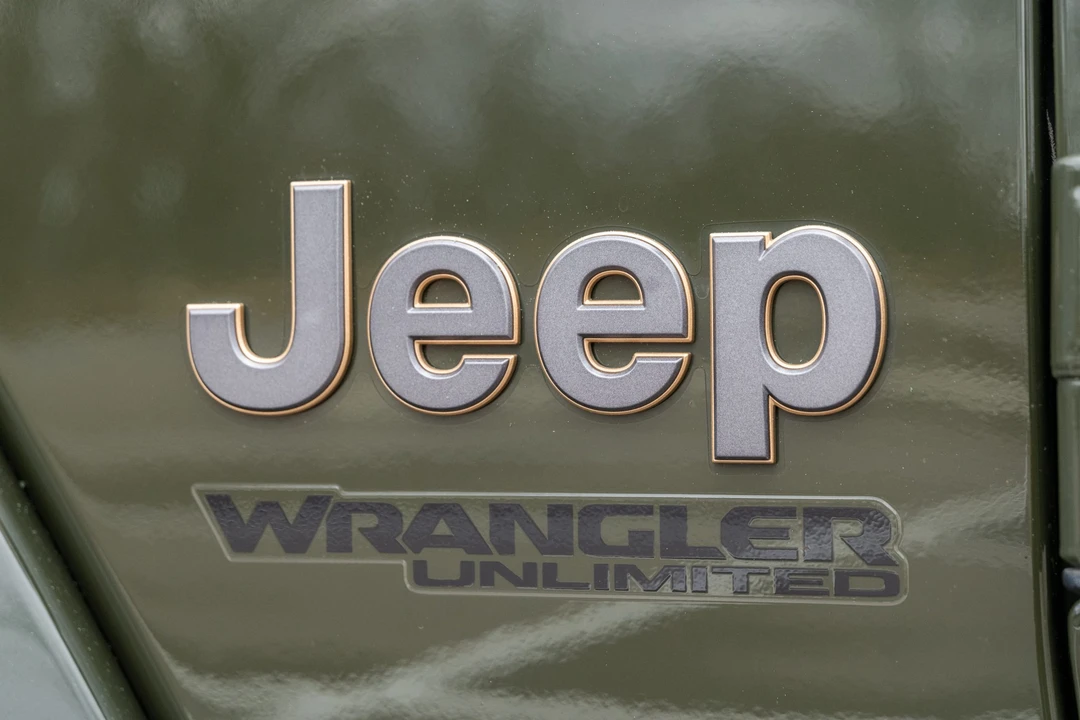 2022 Jeep JL Wrangler - Image 20 of 31