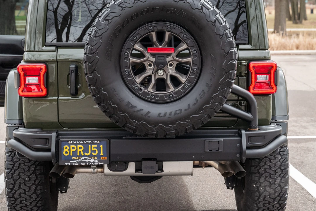 2022 Jeep JL Wrangler - Image 10 of 31