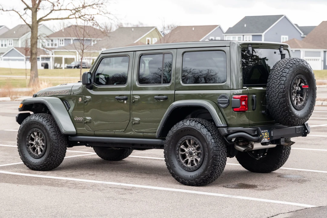 2022 Jeep JL Wrangler - Image 7 of 31