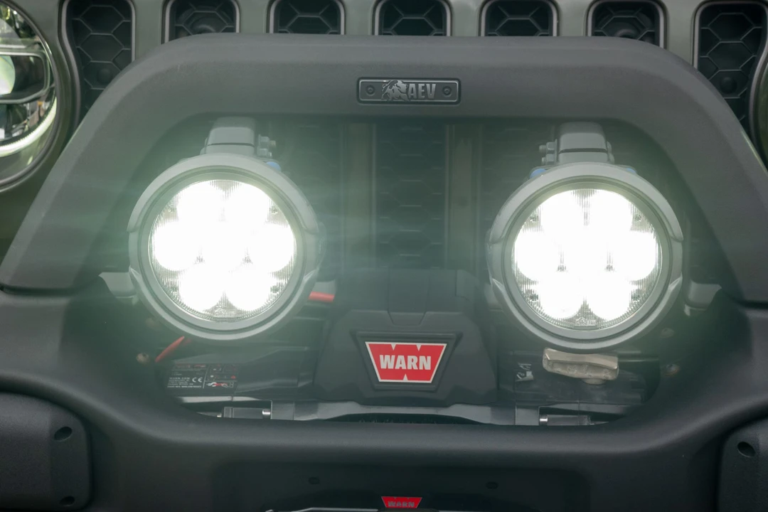 2022 Jeep JL Wrangler - Image 31 of 31