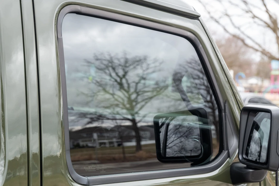 2022 Jeep JL Wrangler - Image 14 of 31