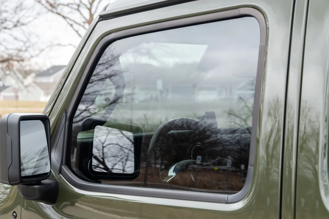 2022 Jeep JL Wrangler - Image 13 of 31