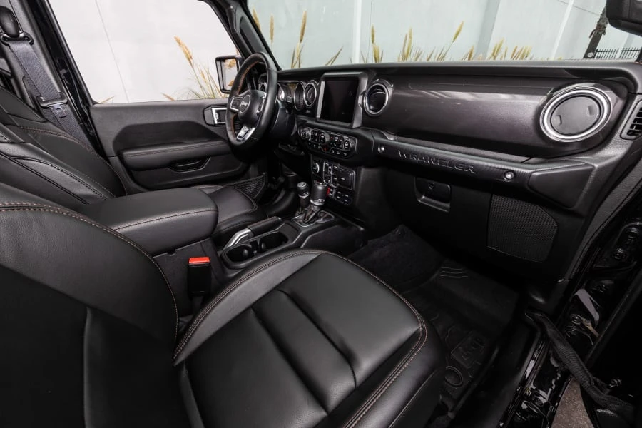 2022 Jeep JL Wrangler - Image 16 of 29