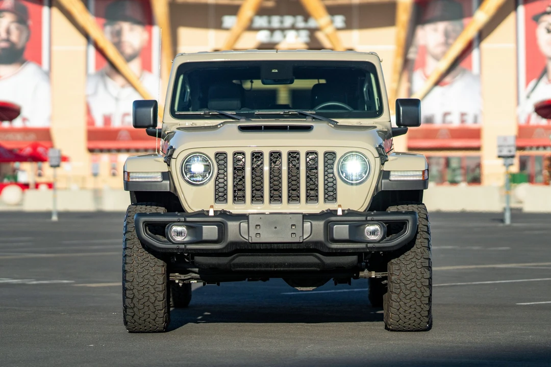 2022 Jeep JL Wrangler - Image 3 of 31