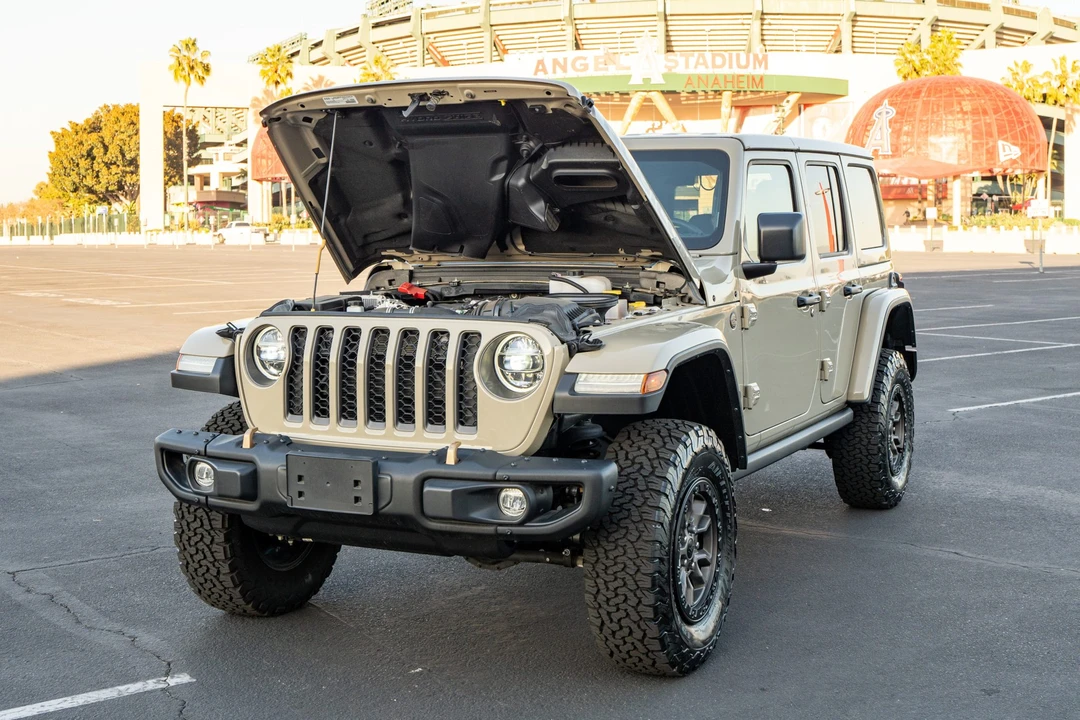2022 Jeep JL Wrangler - Image 10 of 31