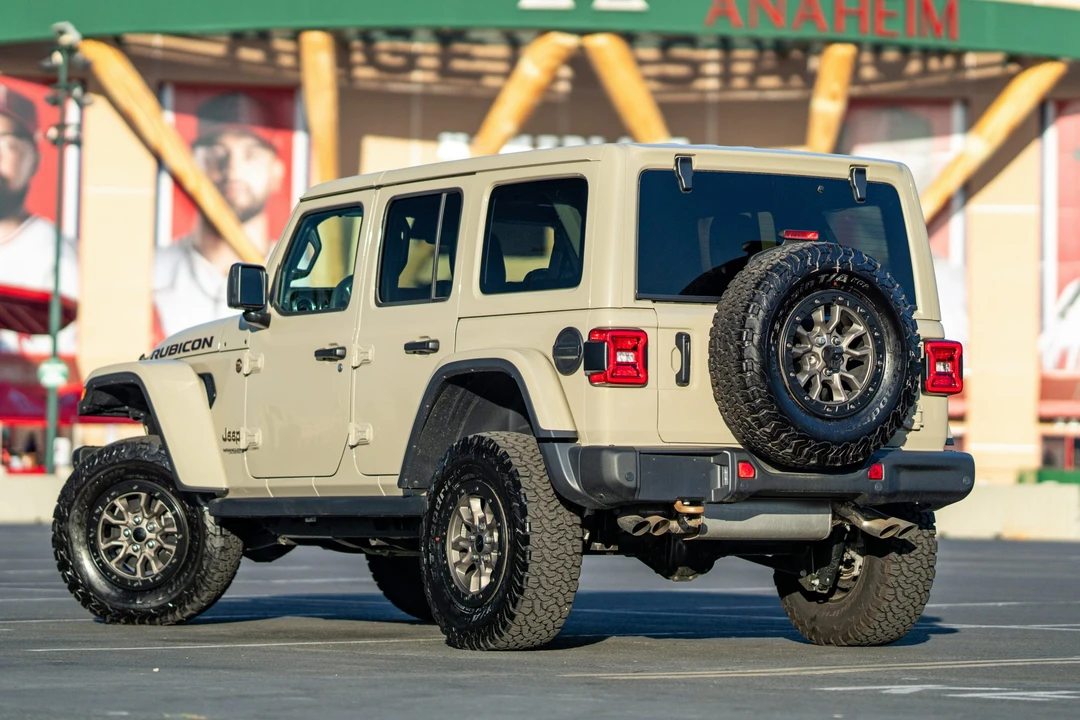 2022 Jeep JL Wrangler - Image 8 of 31