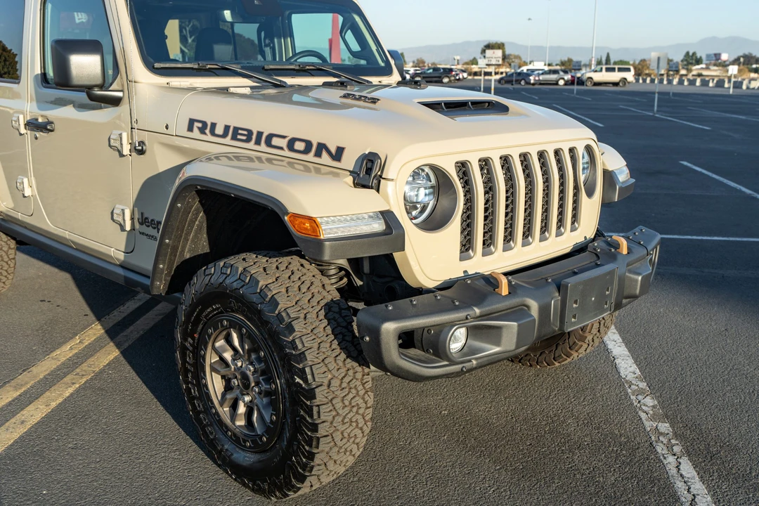 2022 Jeep JL Wrangler - Image 13 of 31
