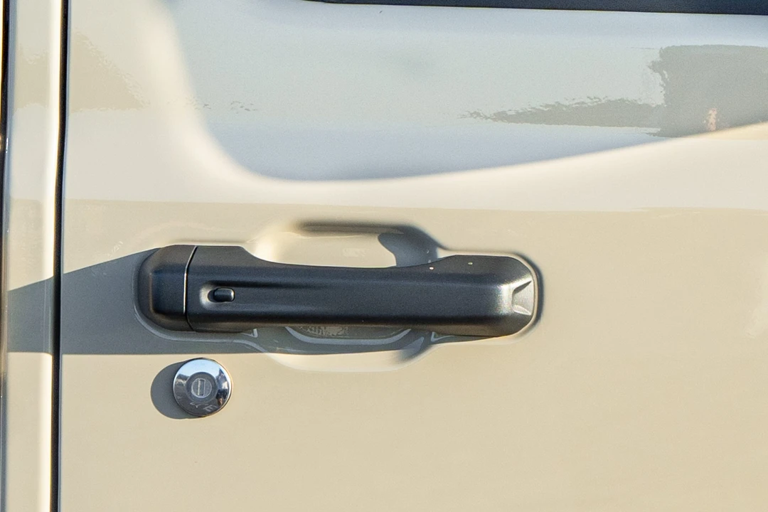 2022 Jeep JL Wrangler - Image 27 of 31