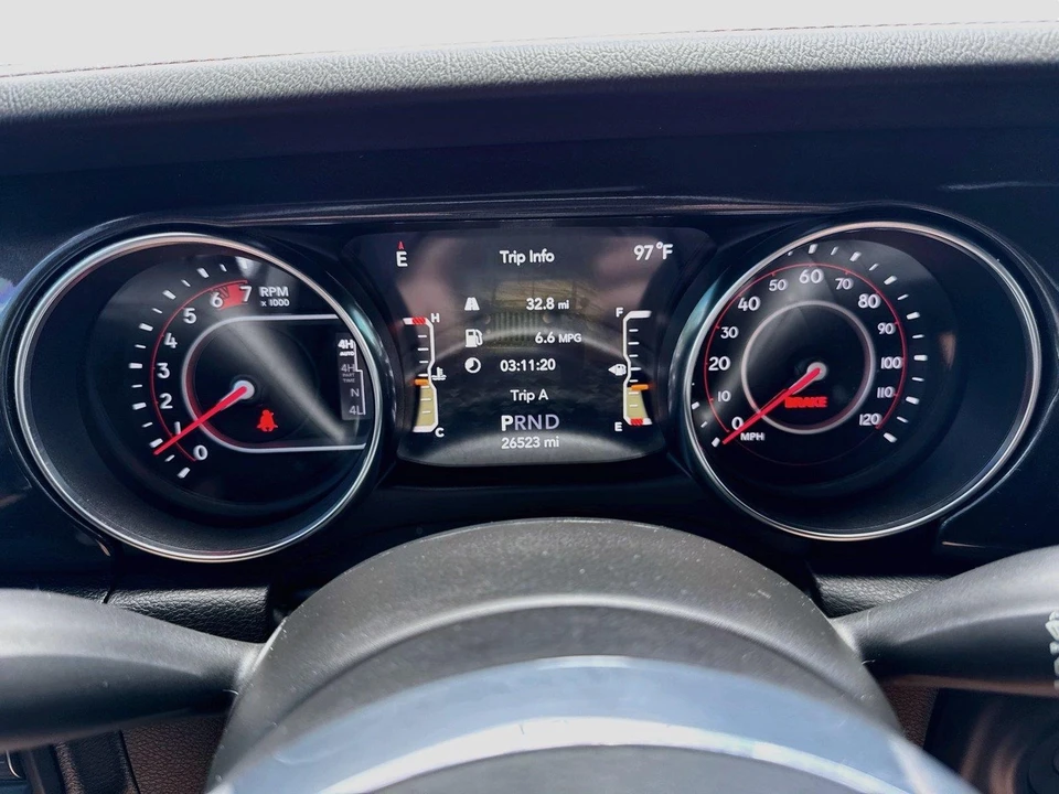 2022 Jeep JL Wrangler Rubicon 392 - Image 13 of 31