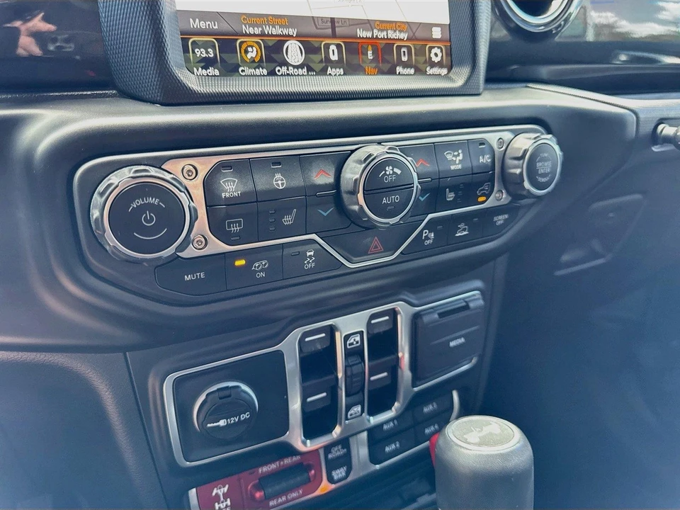 2022 Jeep JL Wrangler Rubicon 392 - Image 24 of 31