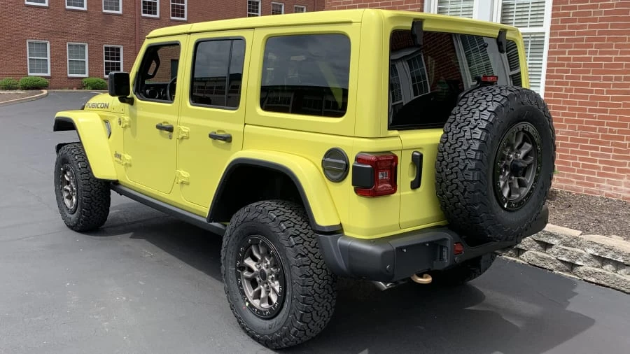 2022 Jeep JL Wrangler - Image 3 of 8