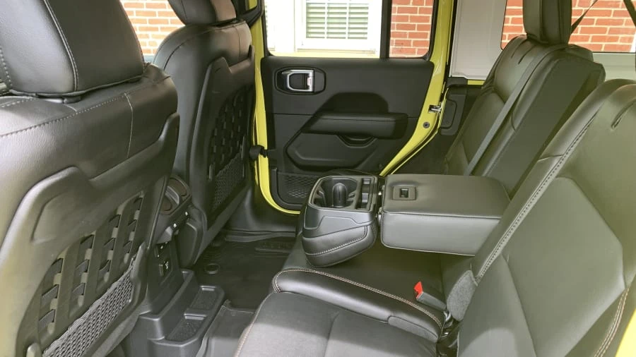 2022 Jeep JL Wrangler - Image 5 of 8