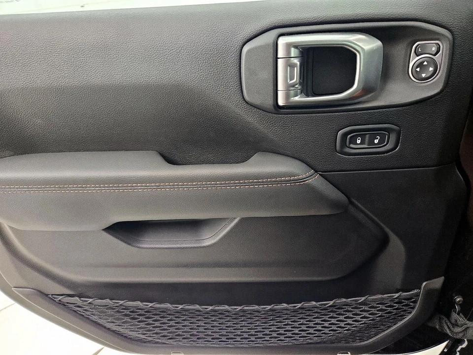 2022 Jeep JL Wrangler Rubicon 392 - Image 13 of 26