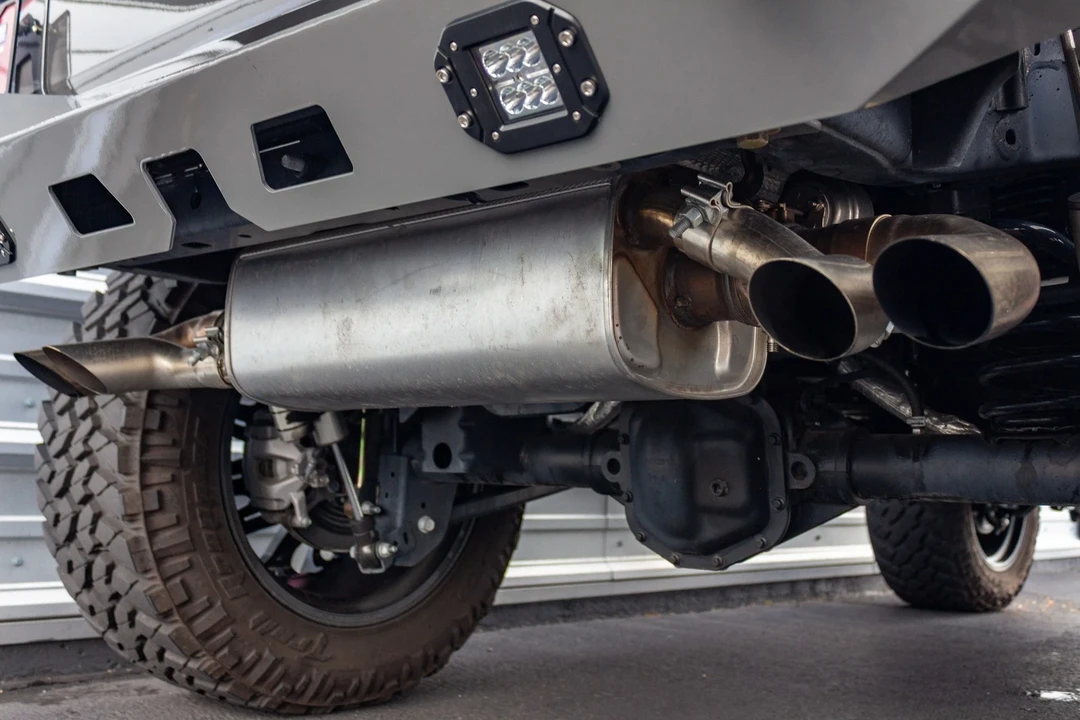 2022 Jeep JL Wrangler - Image 16 of 21