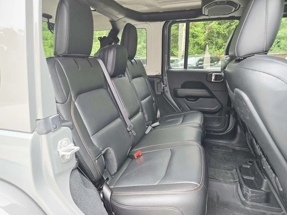 2022 Jeep JL Wrangler Rubicon 392 - Image 16 of 31