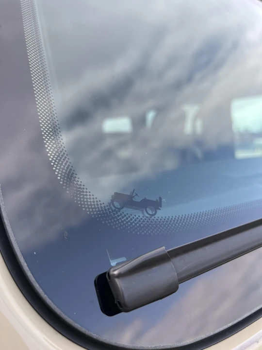 2022 Jeep JL Wrangler - Image 25 of 31