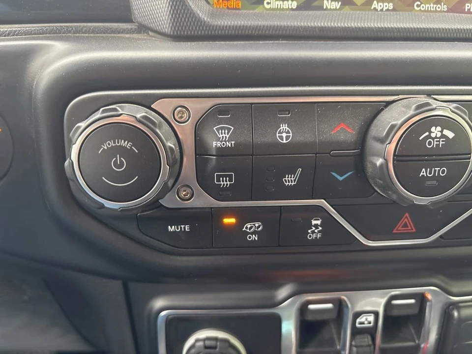 2022 Jeep JL Wrangler - Image 24 of 27