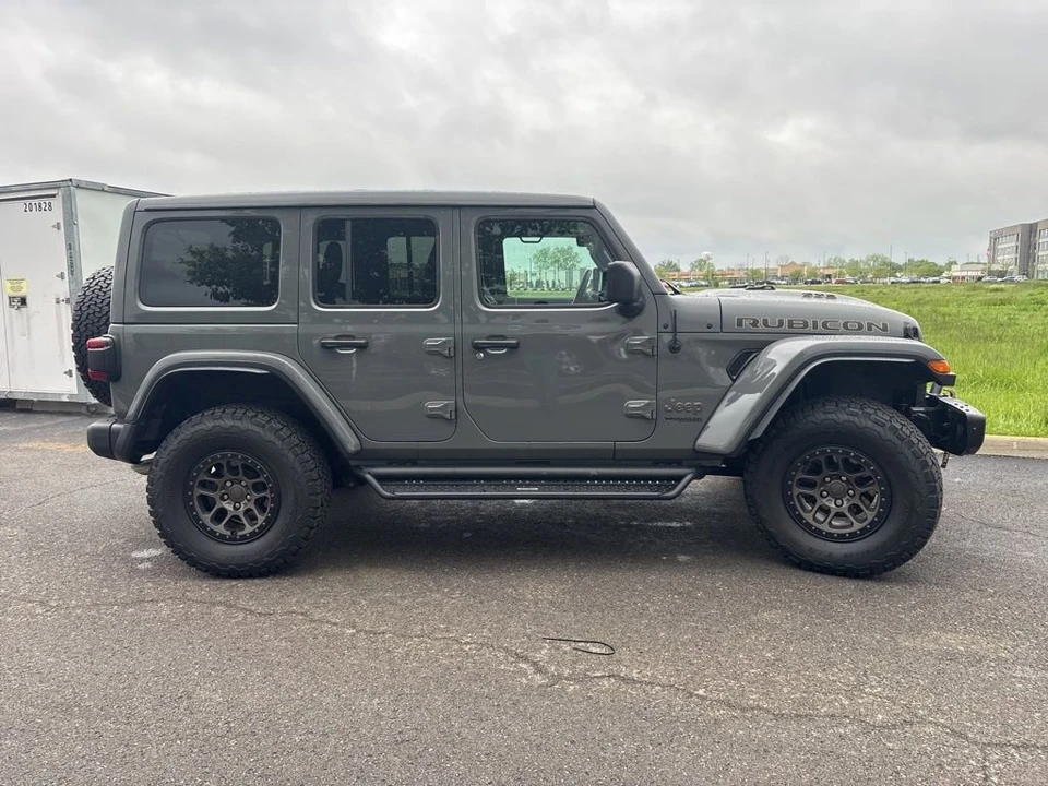 2022 Jeep JL Wrangler - Image 11 of 27