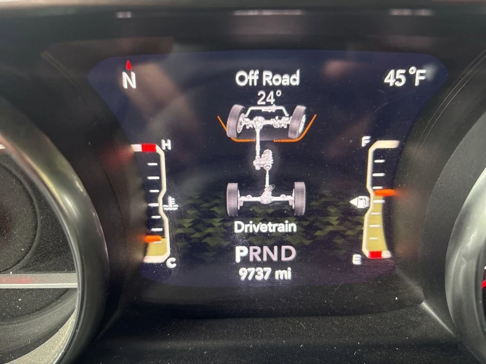 2022 Jeep JL Wrangler - Image 27 of 27