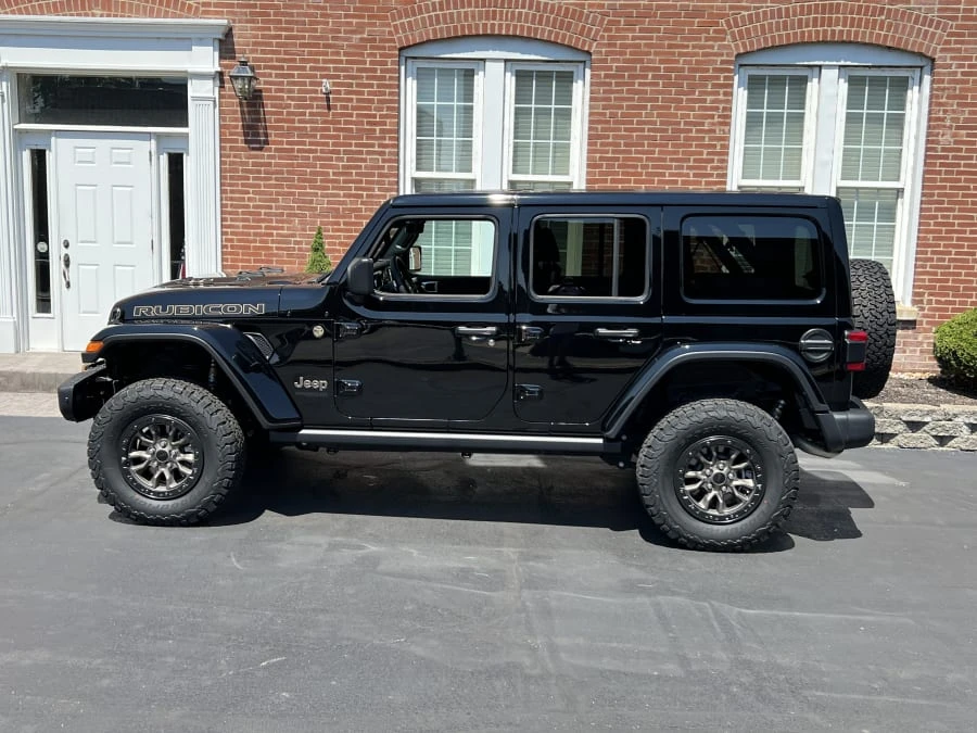 2022 Jeep JL Wrangler - Image 2 of 10