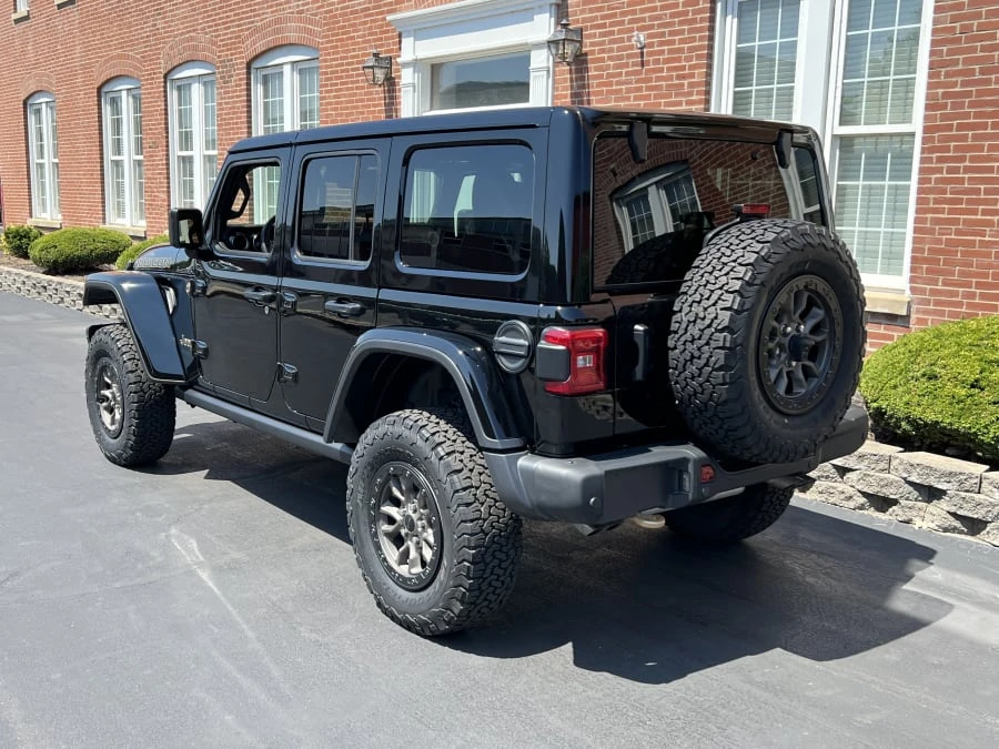 2022 Jeep JL Wrangler - Image 3 of 10