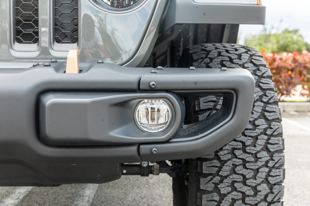 2022 Jeep JL Wrangler - Image 12 of 31
