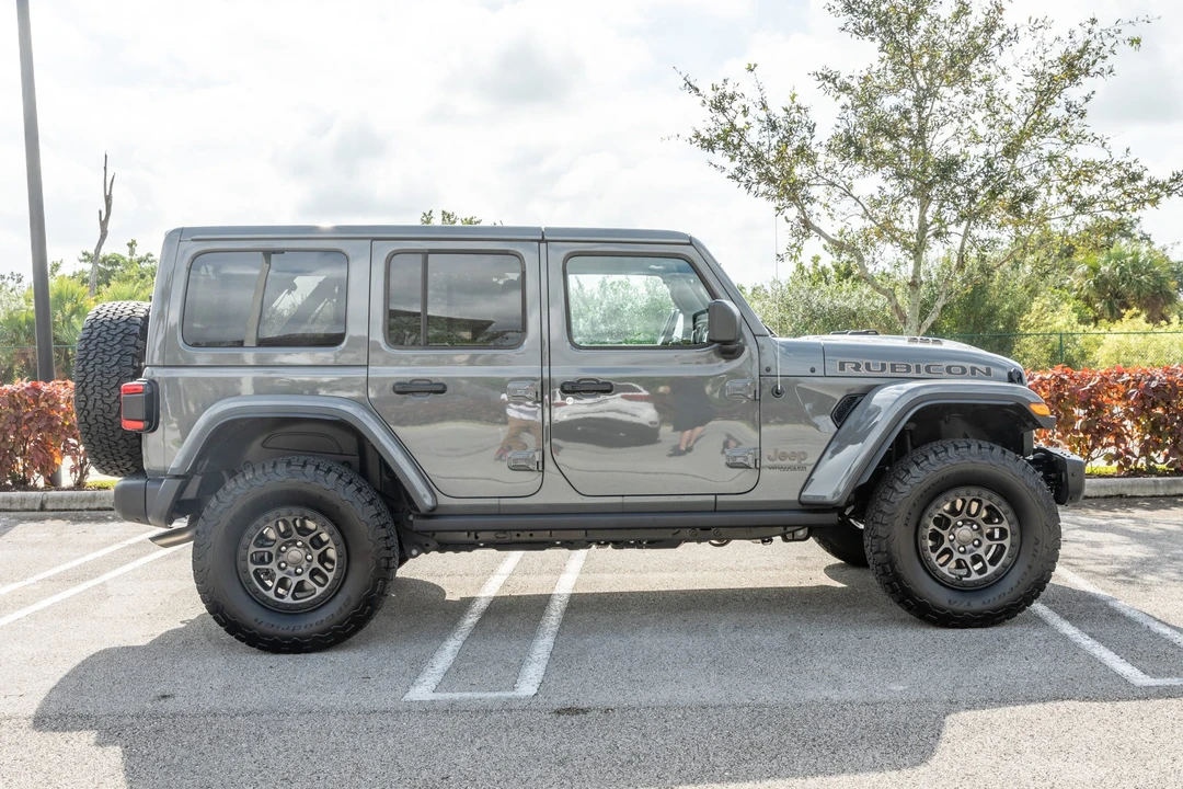 2022 Jeep JL Wrangler - Image 4 of 31