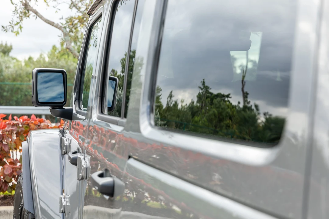 2022 Jeep JL Wrangler - Image 29 of 31