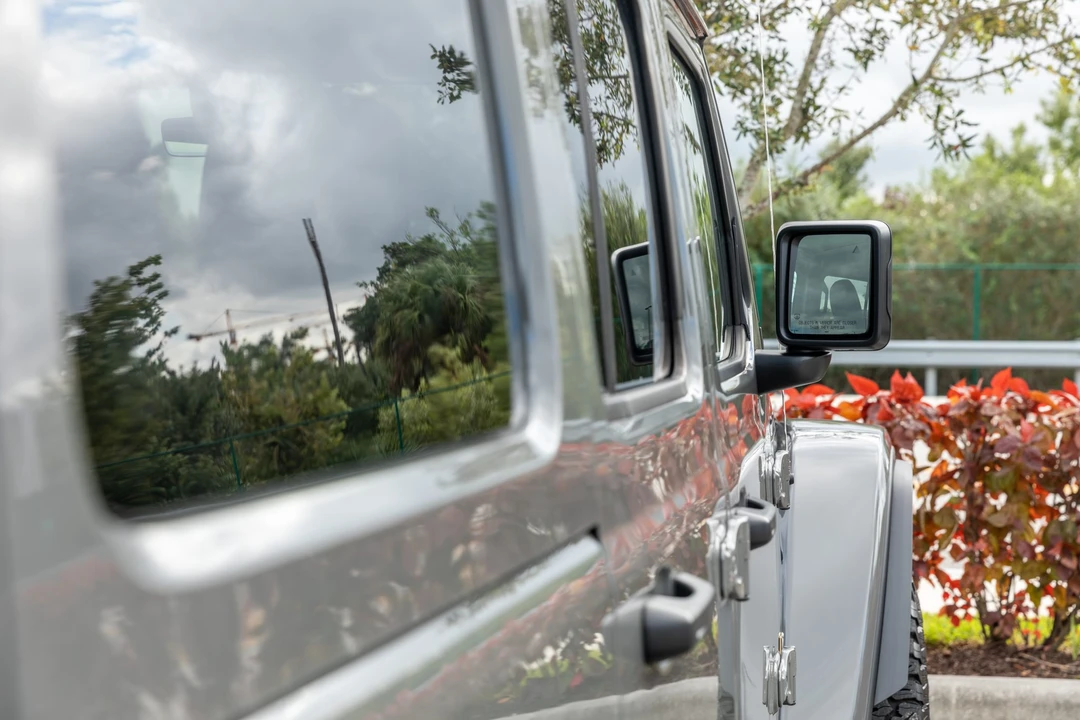 2022 Jeep JL Wrangler - Image 30 of 31