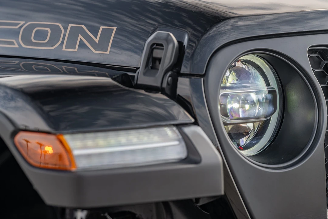 2022 Jeep JL Wrangler - Image 23 of 31
