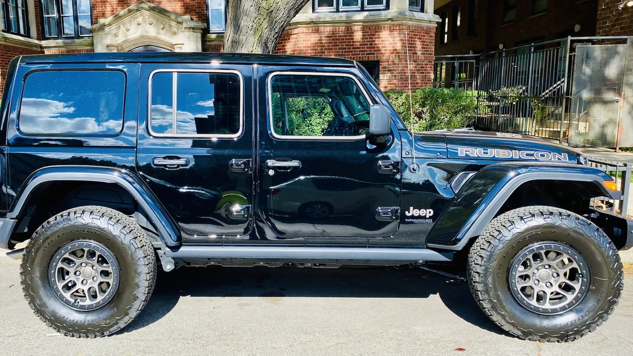 2022 Jeep JL Wrangler - Image 6 of 9
