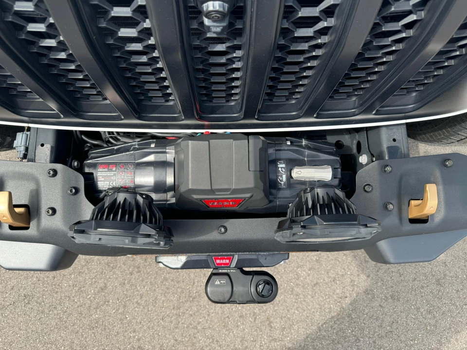 2022 Jeep JL Wrangler - Image 16 of 31