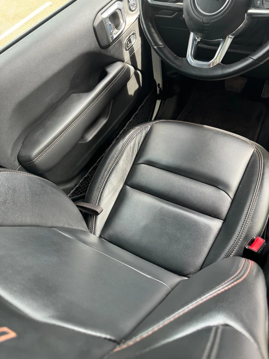 2022 Jeep JL Wrangler - Image 27 of 31