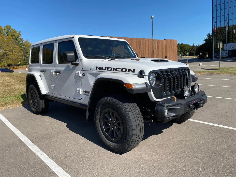 2022 Jeep JL Wrangler - Image 13 of 31