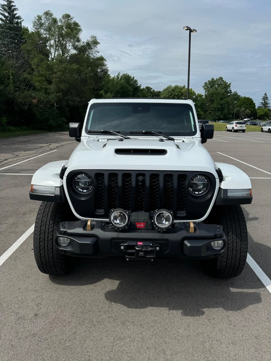 2022 Jeep JL Wrangler - Image 15 of 31