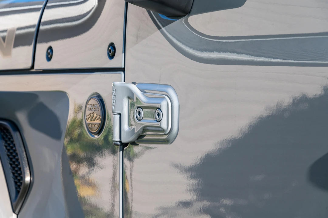 2022 Jeep JL Wrangler - Image 28 of 31