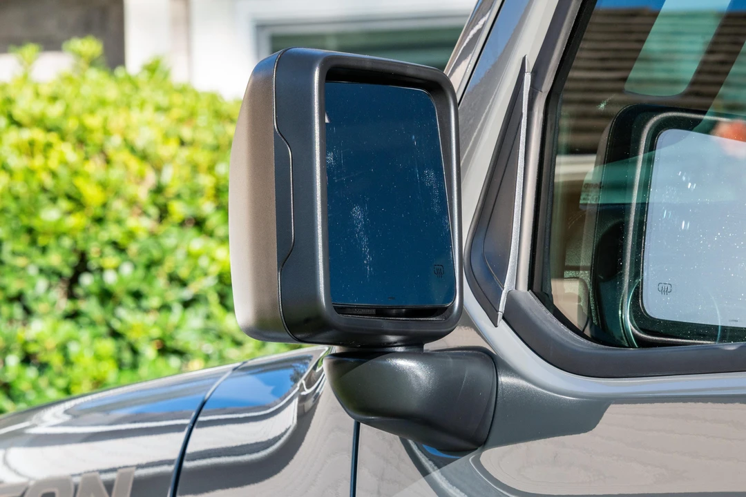 2022 Jeep JL Wrangler - Image 27 of 31