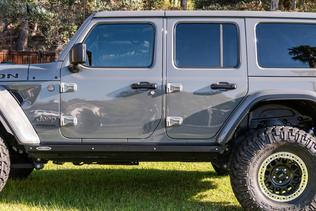 2022 Jeep JL Wrangler - Image 30 of 31