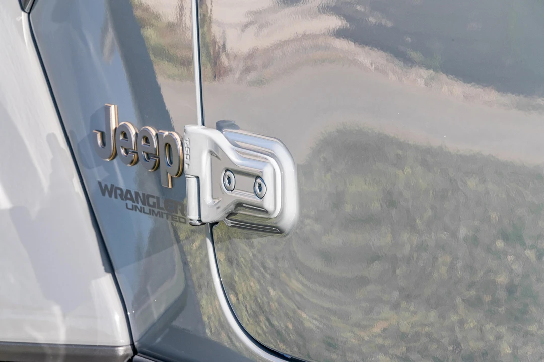 2022 Jeep JL Wrangler - Image 29 of 31