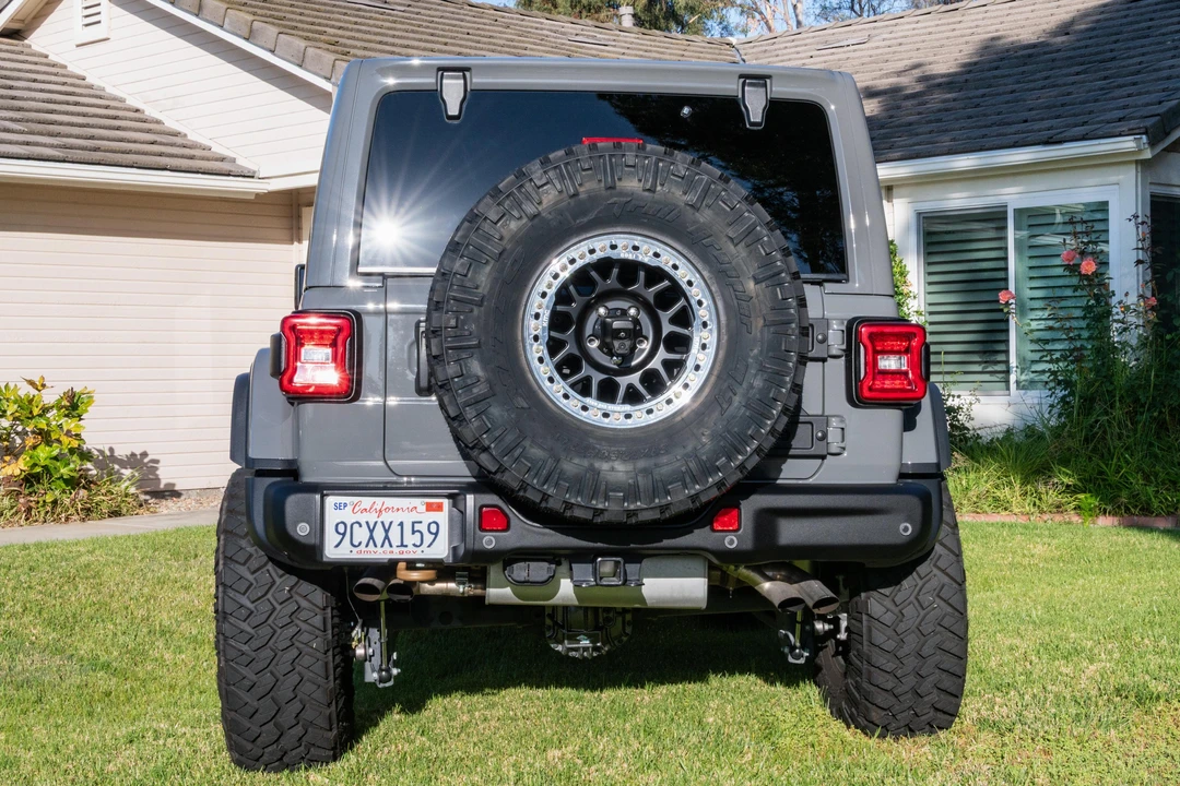 2022 Jeep JL Wrangler - Image 5 of 31