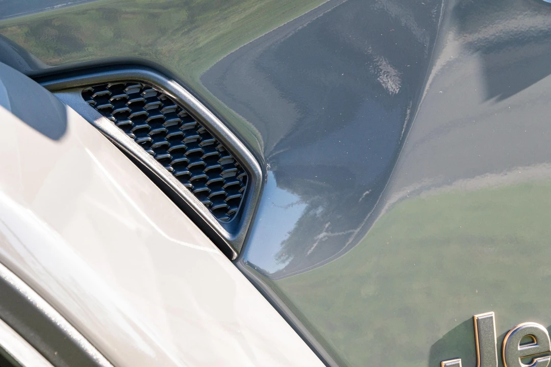 2022 Jeep JL Wrangler - Image 23 of 31
