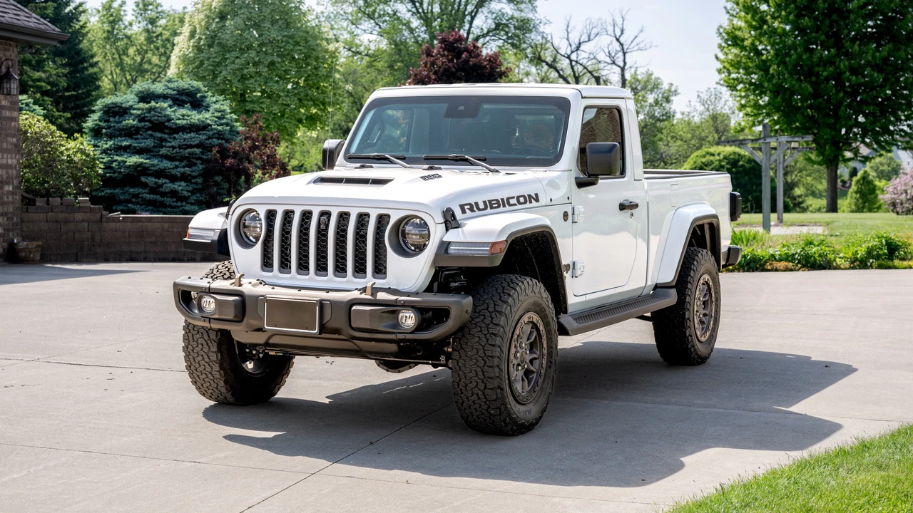 2022 Jeep JL Wrangler Rubicon 392 - Image 2 of 31