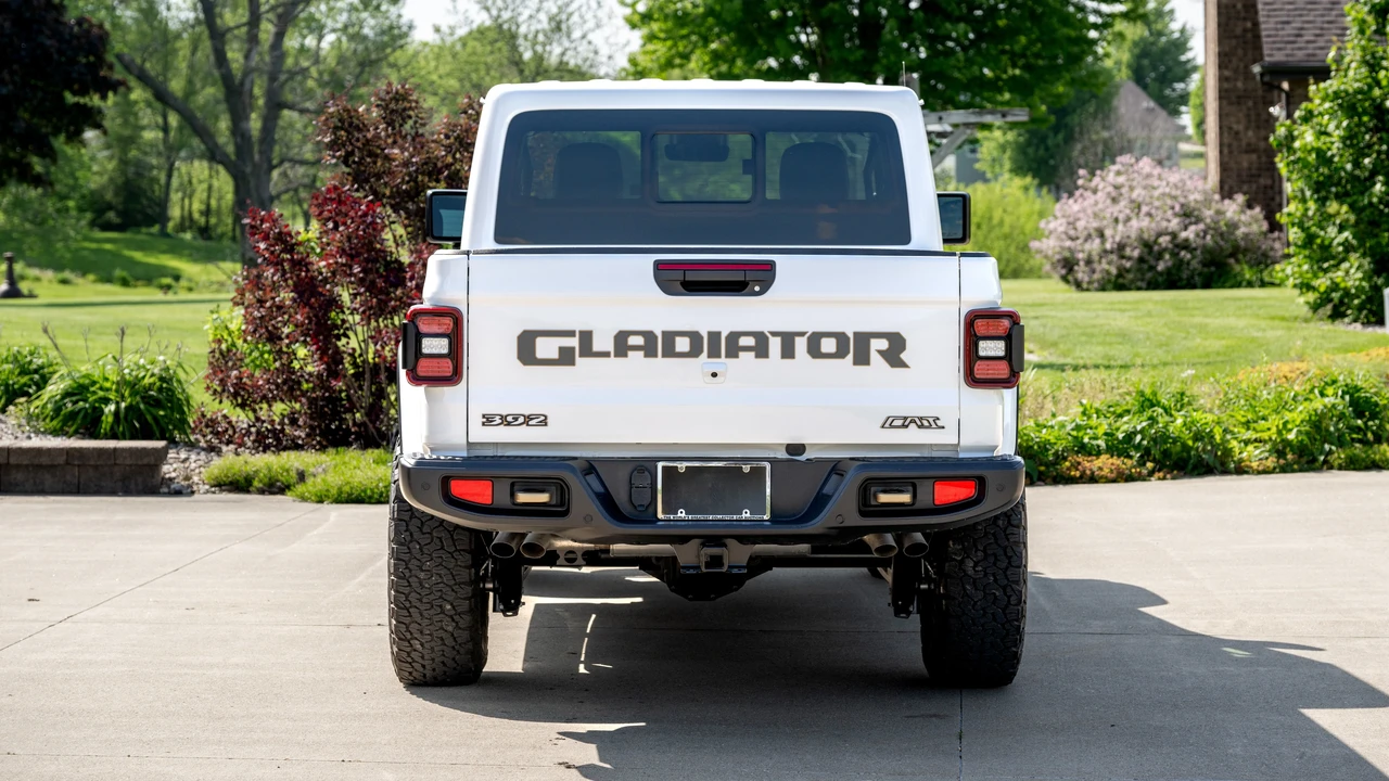 2022 Jeep JL Wrangler Rubicon 392 - Image 7 of 31