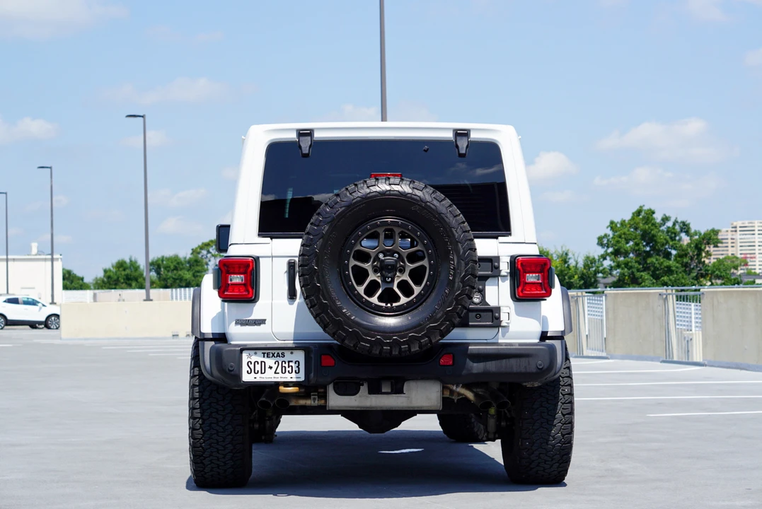 2022 Jeep JL Wrangler - Image 9 of 31