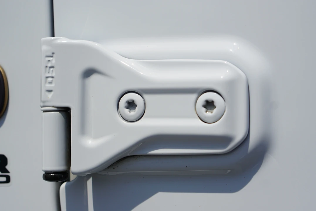 2022 Jeep JL Wrangler - Image 24 of 31
