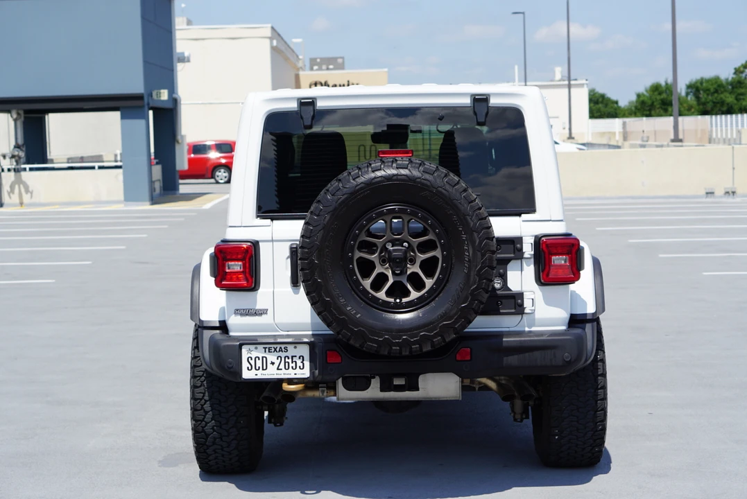 2022 Jeep JL Wrangler - Image 10 of 31