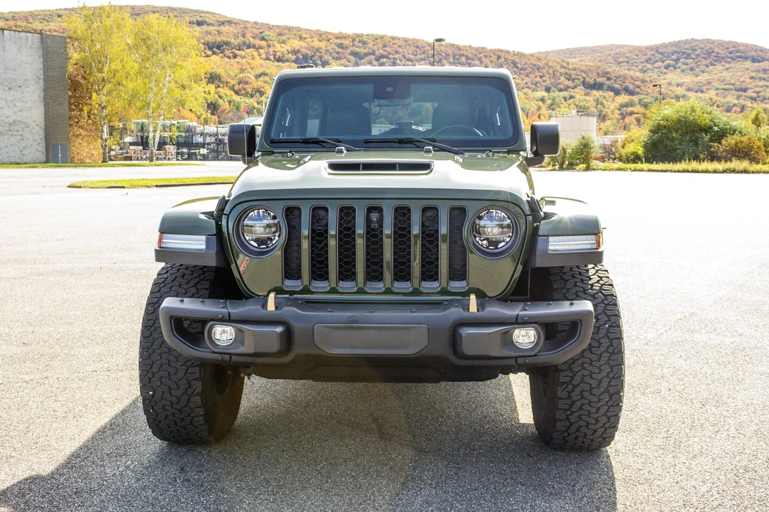 2022 Jeep JL Wrangler - Image 6 of 31