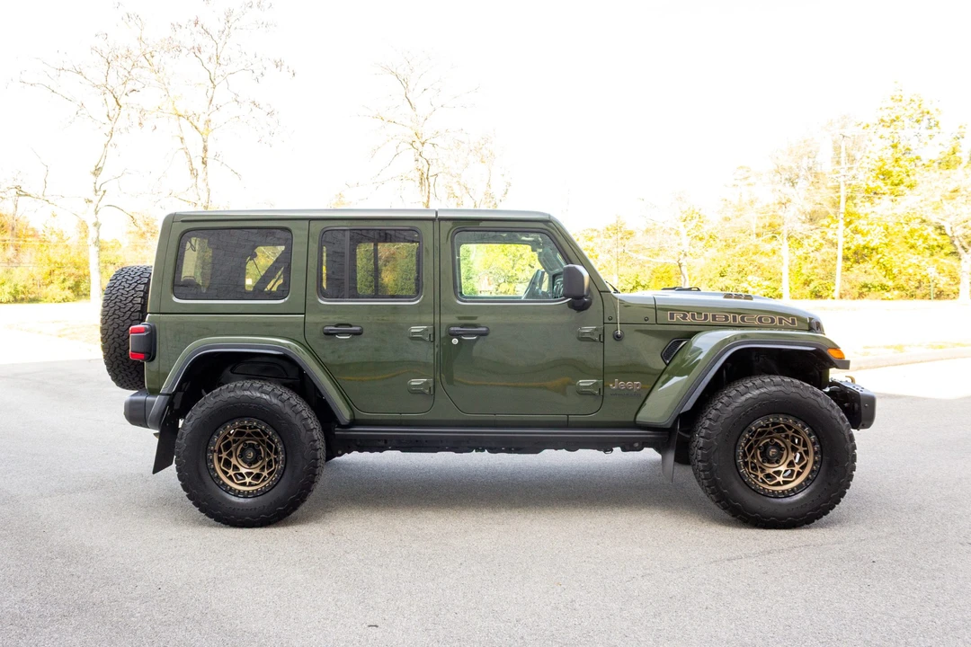 2022 Jeep JL Wrangler - Image 10 of 31