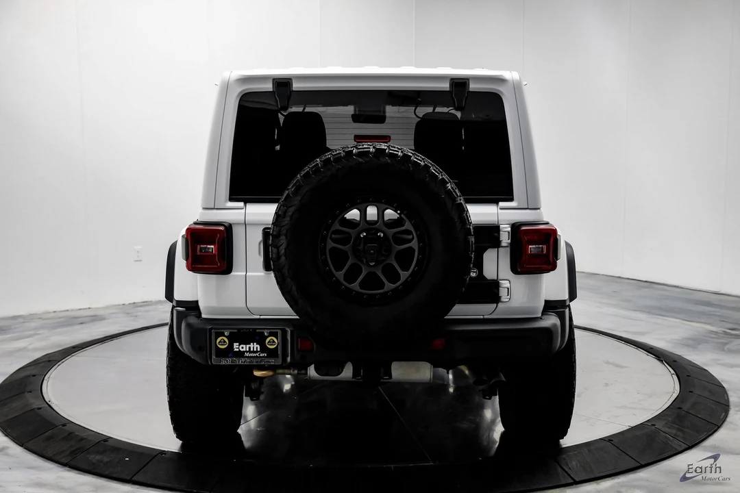 2022 Jeep JL Wrangler - Image 11 of 12