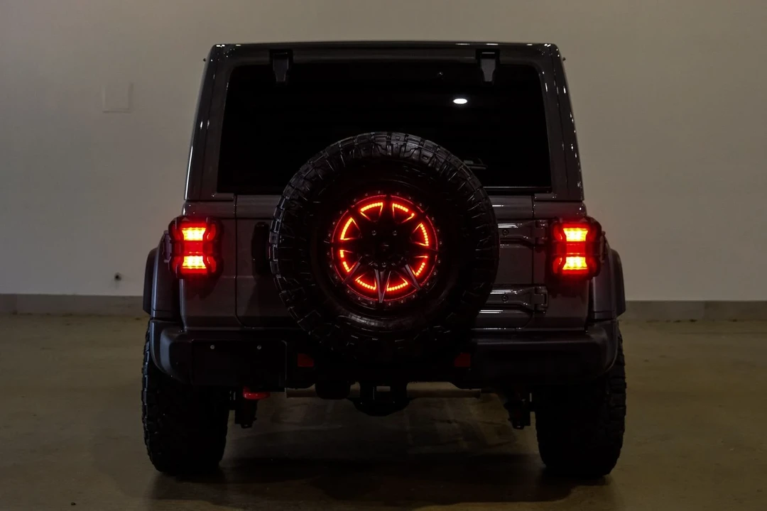 2022 Jeep JL Wrangler - Image 10 of 12